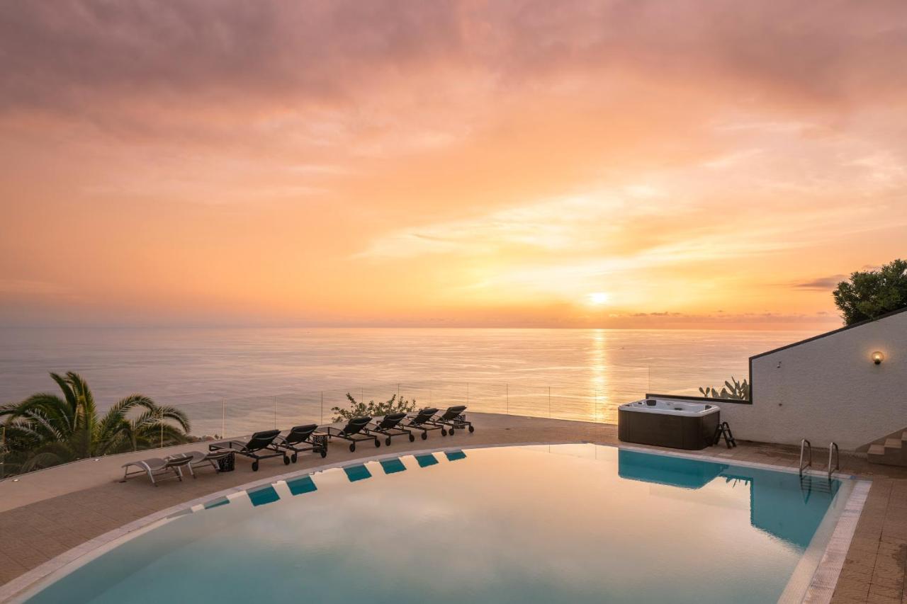 Sky Villa By An Island Apart Funchal  Exterior foto